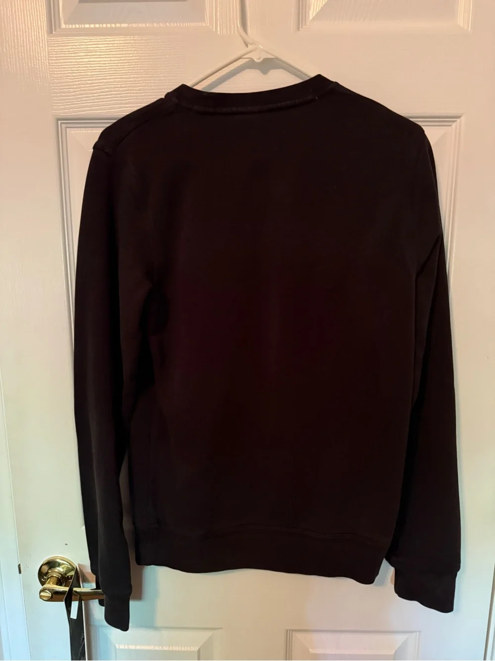 Nike Black Pullover Sweatshirt with White Swoosh Tag